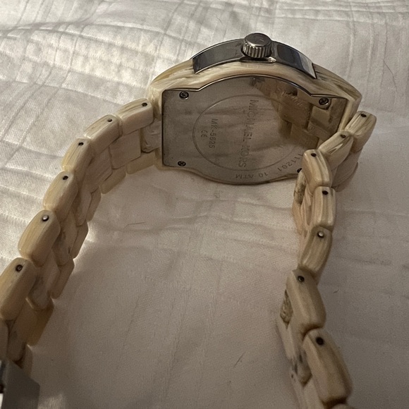 Michael Kors Chronograph Watch with Diamond Inlay - Picture 3 of 5